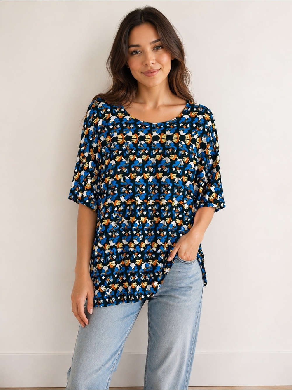LuLaRoe x Disney Donald Duck Print Short Sleeve Irma Tunic Size 2X